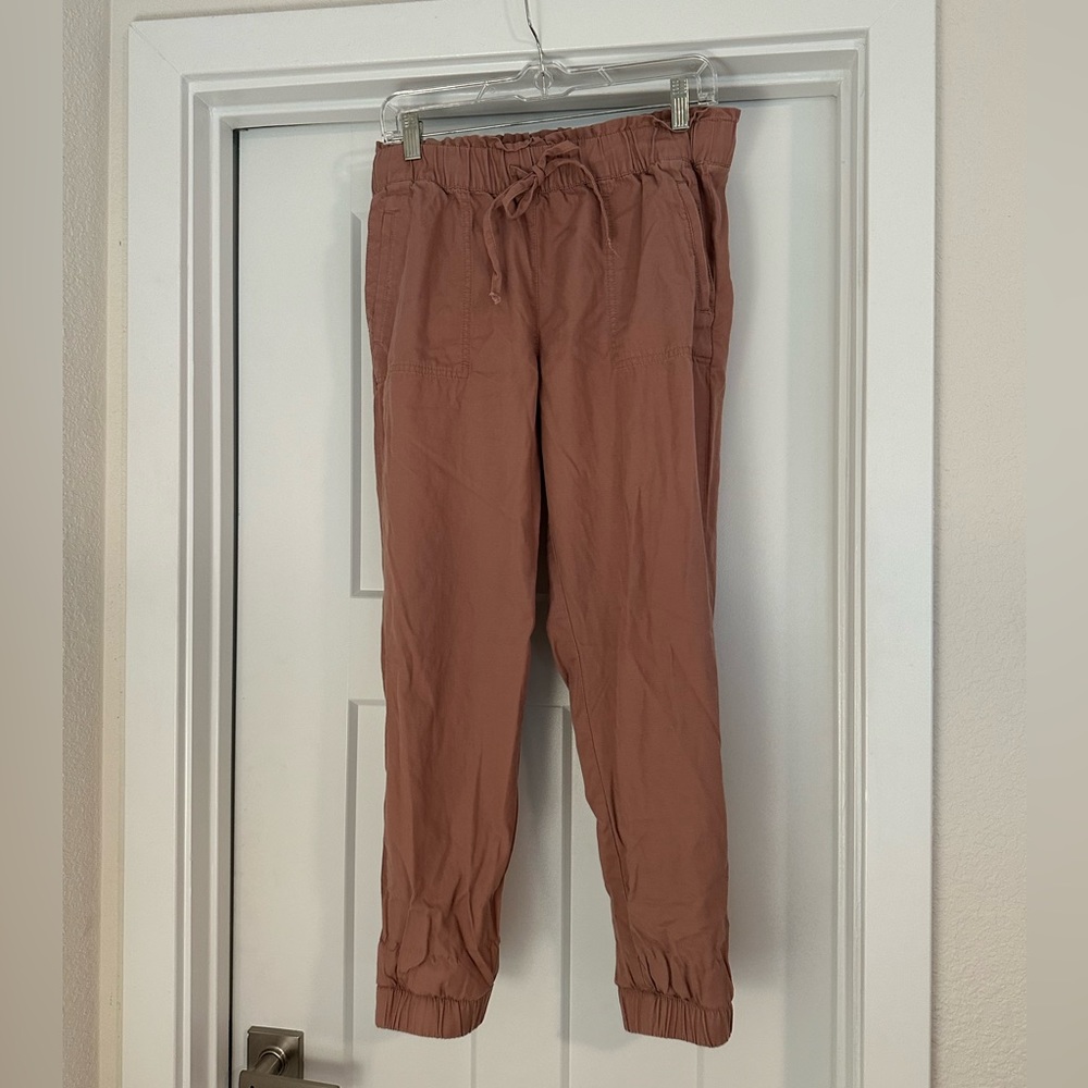 Mauve drawstring elastic waist cargo joggers